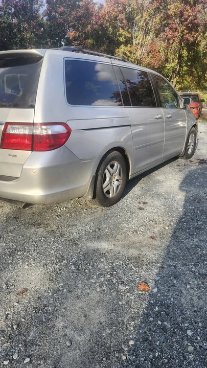 2008 Honda Odyssey - Image 4 of 10