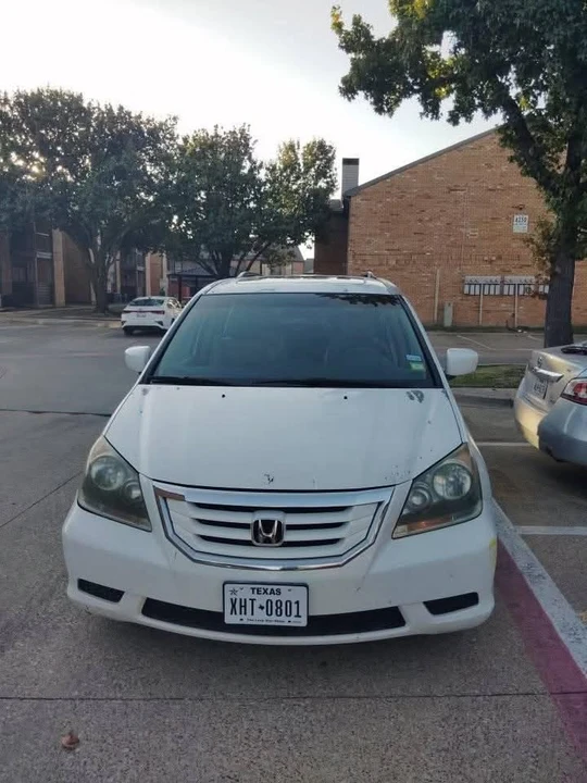 2008 Honda Odyssey - Image 9 of 10