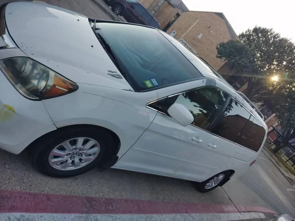 2008 Honda Odyssey - Image 3 of 10