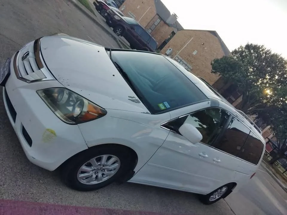 2008 Honda Odyssey - Image 2 of 10