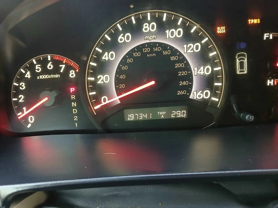 2008 Honda Odyssey - Image 8 of 9