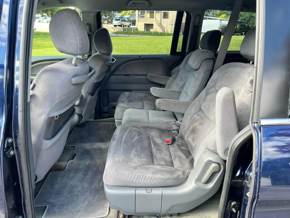 2008 Honda Odyssey - Image 10 of 10