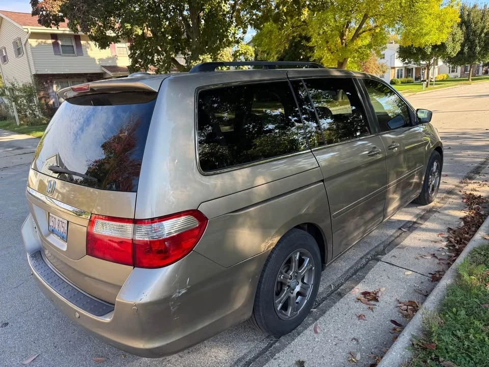 2008 Honda Odyssey - Image 6 of 16