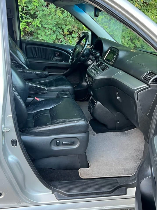 2008 Honda Odyssey - Image 2 of 14