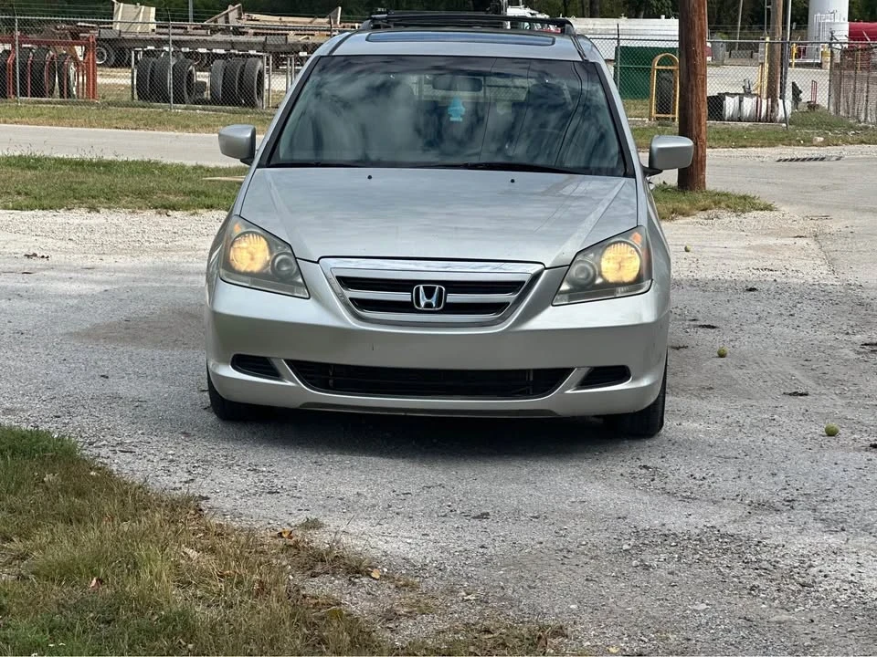 2008 Honda Odyssey - Image 4 of 8
