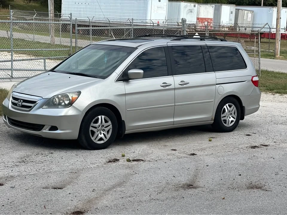 2008 Honda Odyssey - Image 5 of 8