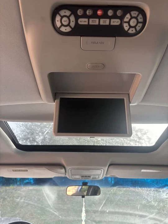 2008 Honda Odyssey - Image 11 of 18