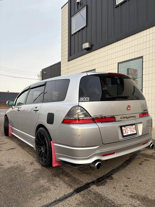 2008 Honda Odyssey - Image 2 of 20
