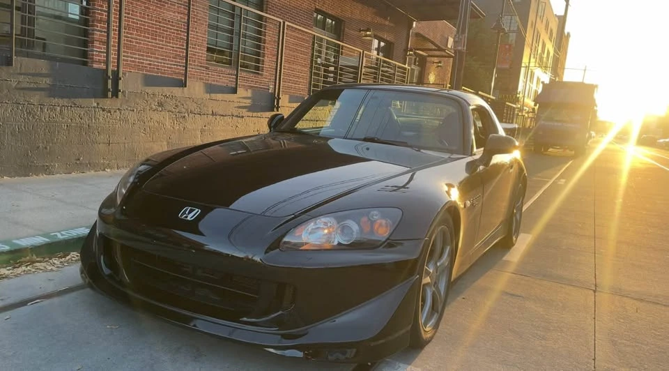 2008 Honda AP2 S2000 - Image 2 of 4