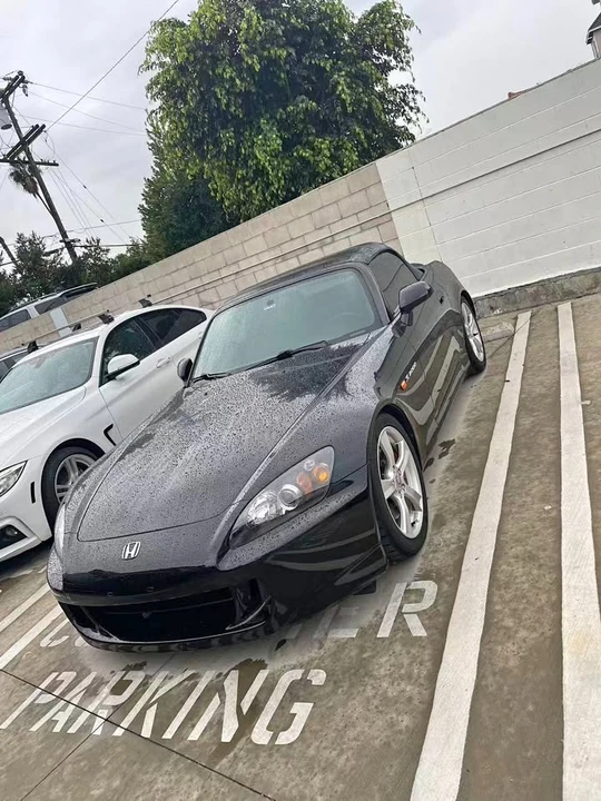 2008 Honda AP2 S2000 - Image 2 of 15