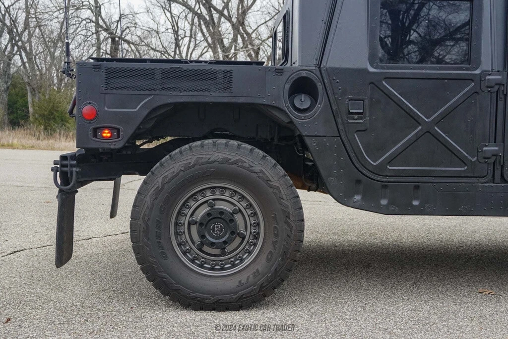 2008 Hummer HMMWV - Image 10 of 12