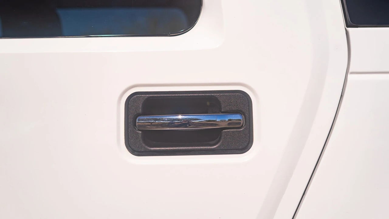 2008 Hummer Hummer H2 - Image 16 of 31