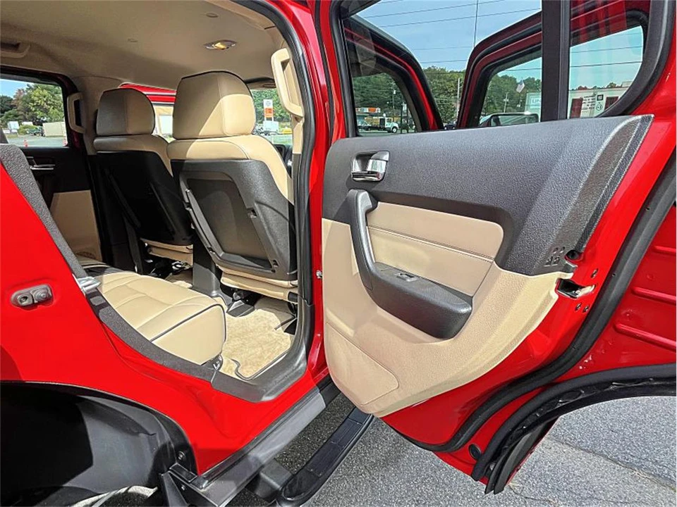 2008 Hummer Hummer H3 - Image 27 of 31