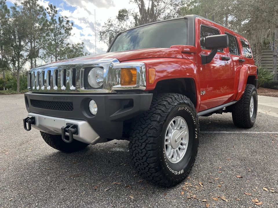 2008 Hummer Hummer H3 - Image 2 of 31