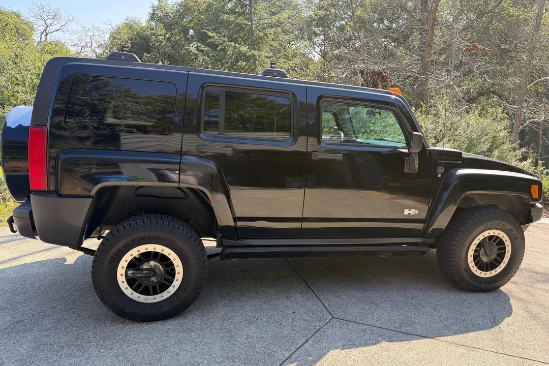 2008 Hummer Hummer H3 - Image 3 of 31