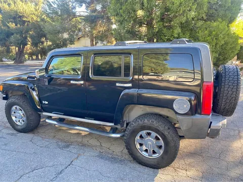 2008 Hummer H3 Sport Utility 4D