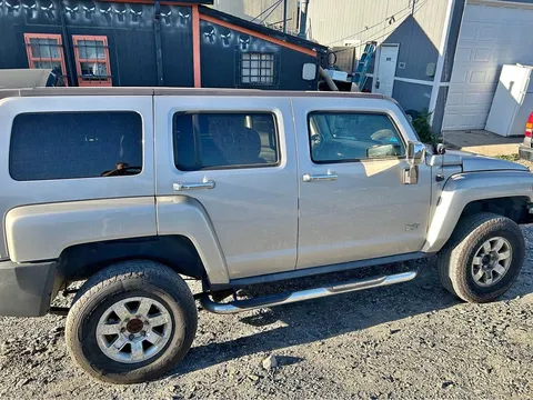2008 Hummer H3 Sport Utility 4D