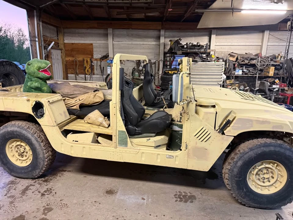 2008 Hummer HMMWV - Image 3 of 8
