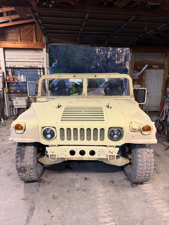 2008 Hummer HMMWV - Image 2 of 8