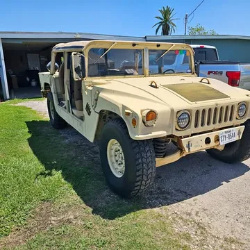 2008 Hummer M1097