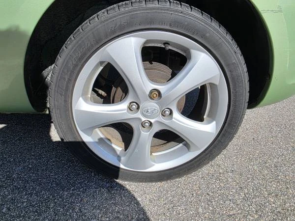 2008 Hyundai Accent - Image 8 of 14