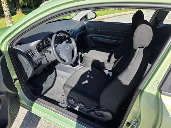 2008 Hyundai Accent - Image 13 of 14