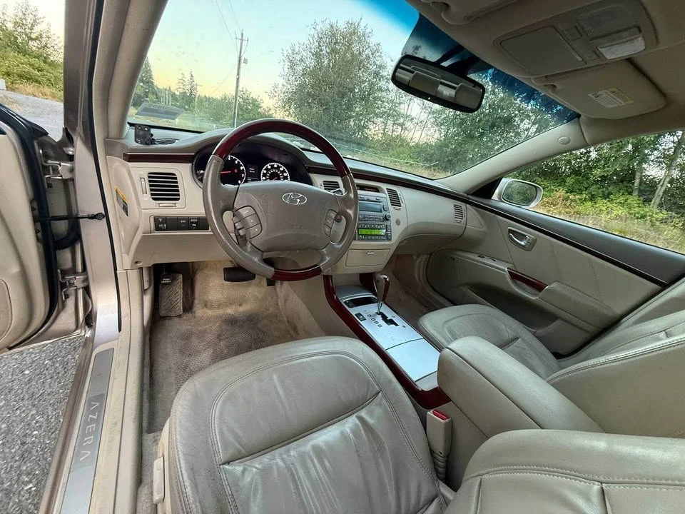 2008 Hyundai Azera - Image 9 of 11