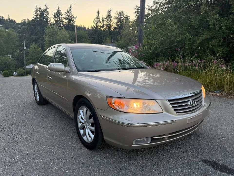 2008 Hyundai Azera - Image 2 of 11