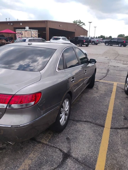 2008 Hyundai Azera - Image 3 of 6