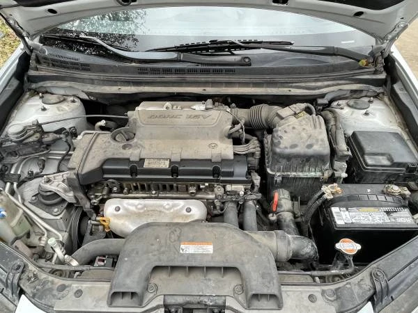 2008 Hyundai Elantra - Image 12 of 13