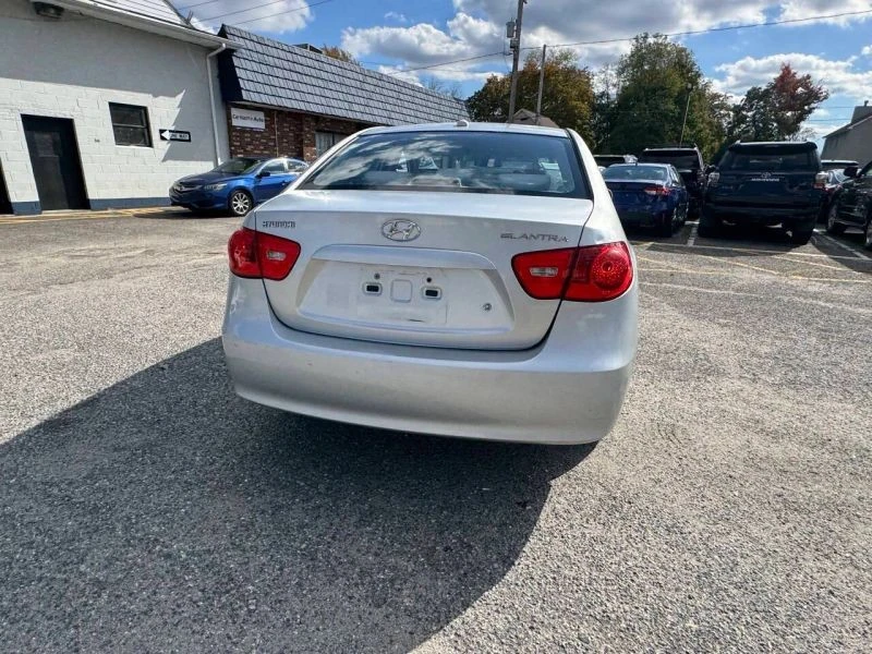 2008 Hyundai Elantra - Image 11 of 12
