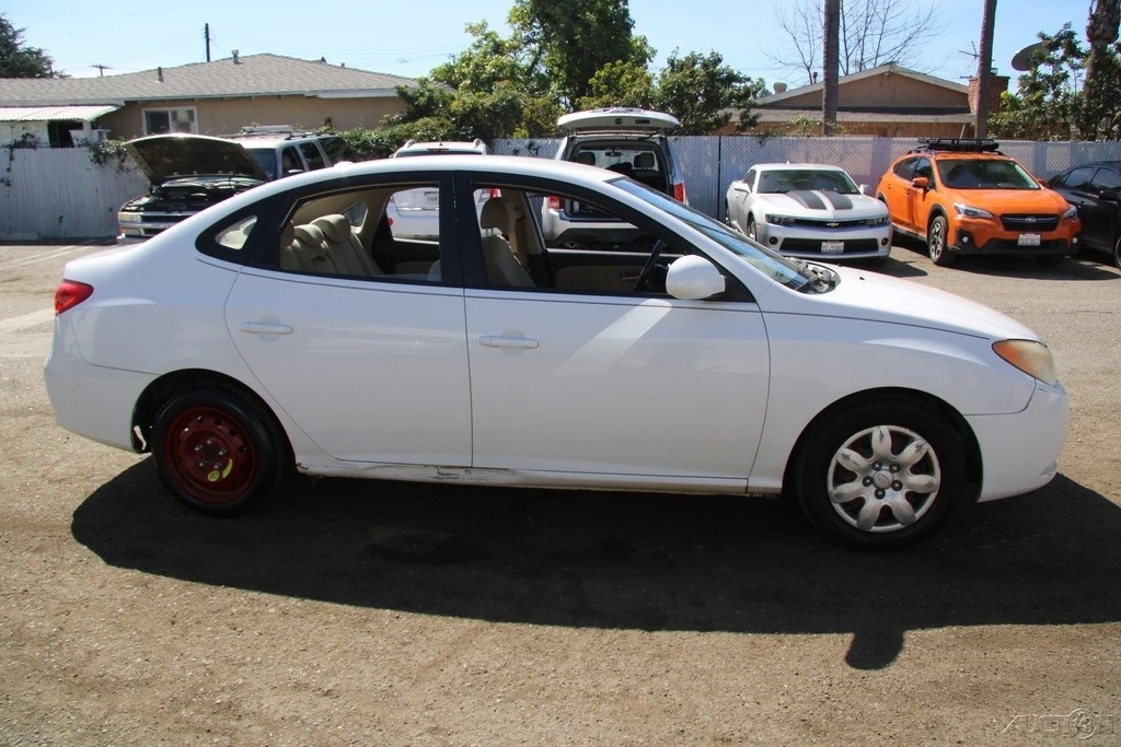 2008 Hyundai Elantra - Image 9 of 21