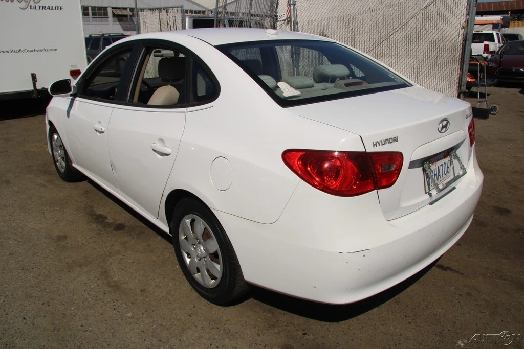 2008 Hyundai Elantra - Image 5 of 21