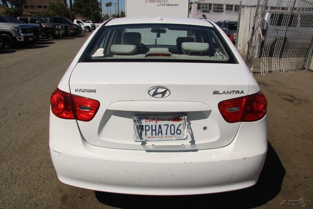 2008 Hyundai Elantra - Image 6 of 21