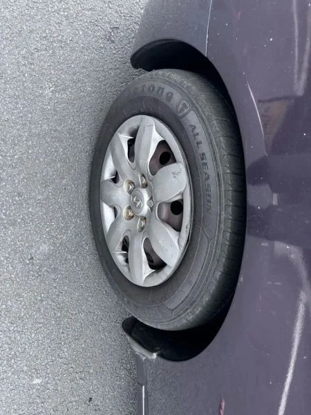 2008 Hyundai Elantra - Image 9 of 12