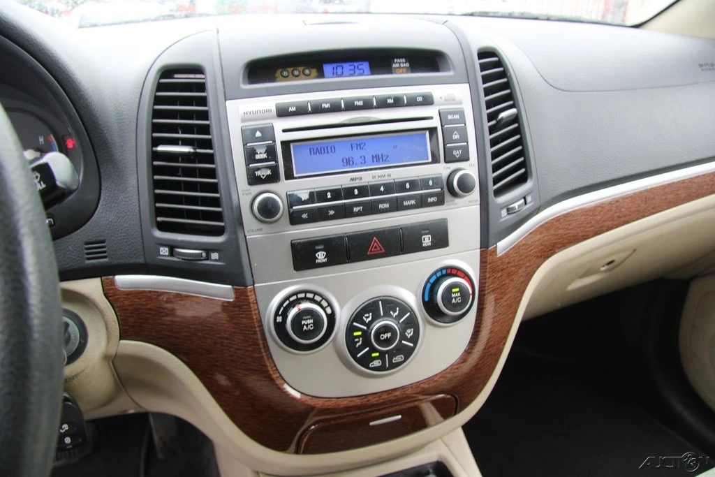 2008 Hyundai Santa Fe - Image 18 of 21
