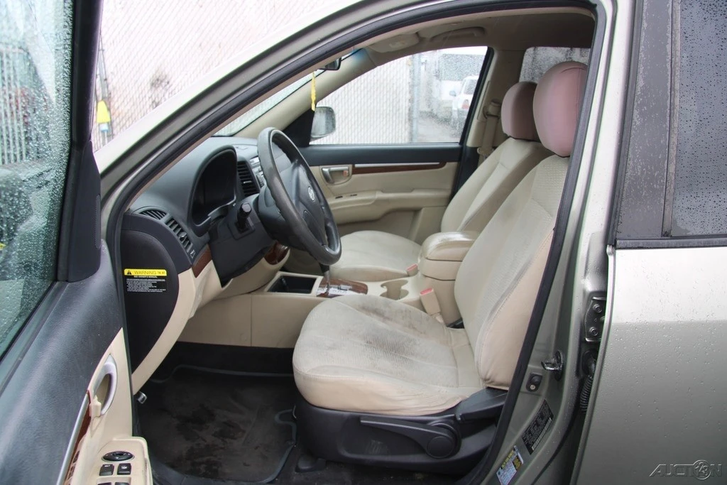 2008 Hyundai Santa Fe - Image 13 of 21