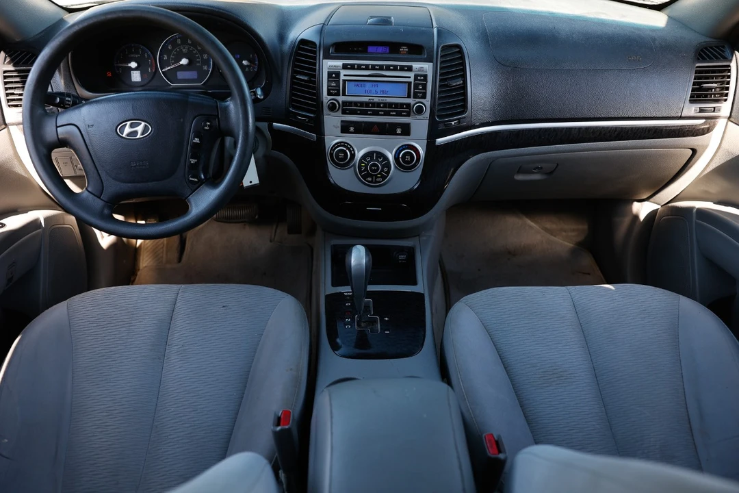 2008 Hyundai Santa Fe - Image 2 of 12