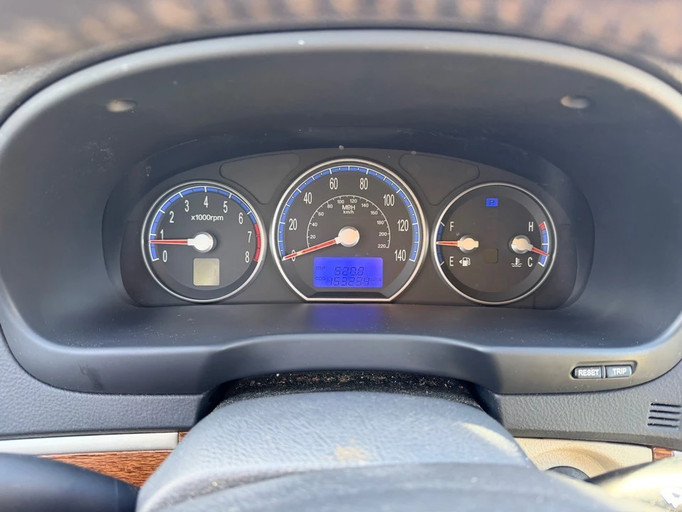 2008 Hyundai Santa Fe - Image 17 of 18