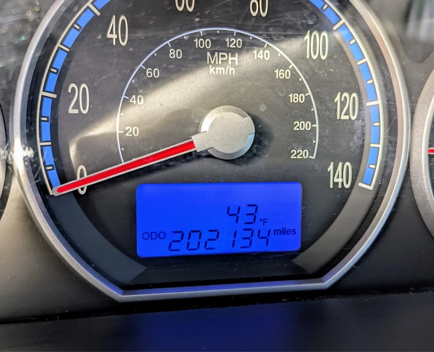 2008 Hyundai Santa Fe - Image 9 of 9