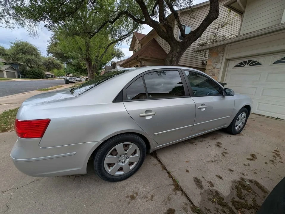 2008 Hyundai Sonata - Image 5 of 10