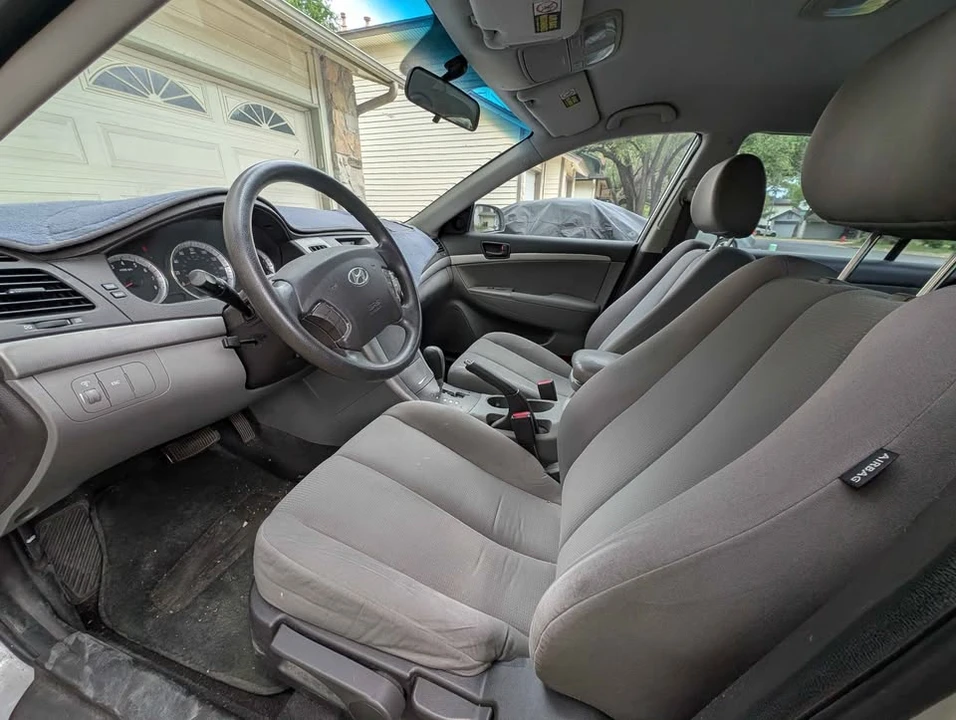2008 Hyundai Sonata - Image 7 of 10
