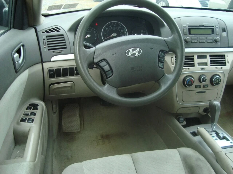 2008 Hyundai Sonata - Image 13 of 15