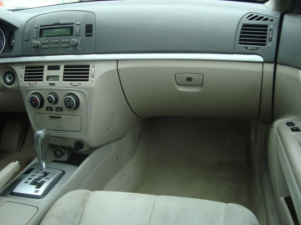 2008 Hyundai Sonata - Image 14 of 15