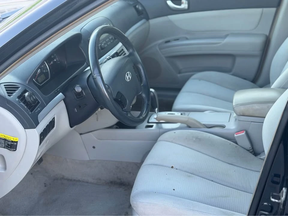 2008 Hyundai Sonata - Image 9 of 17
