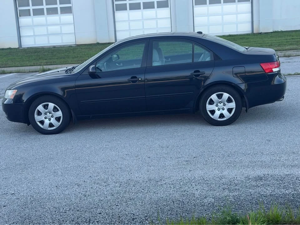 2008 Hyundai Sonata - Image 4 of 17