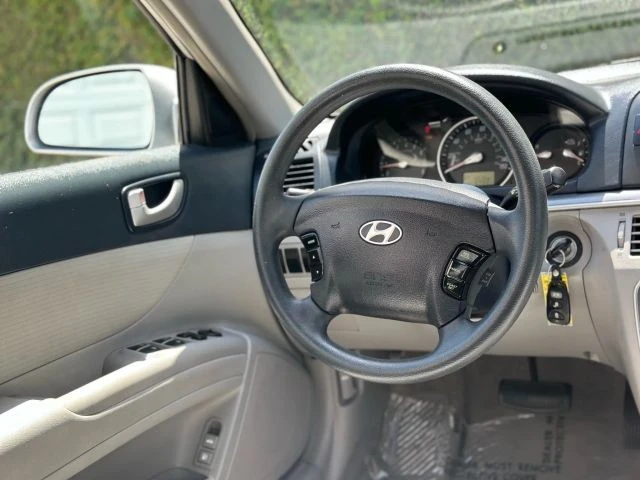 2008 Hyundai Sonata - Image 15 of 21