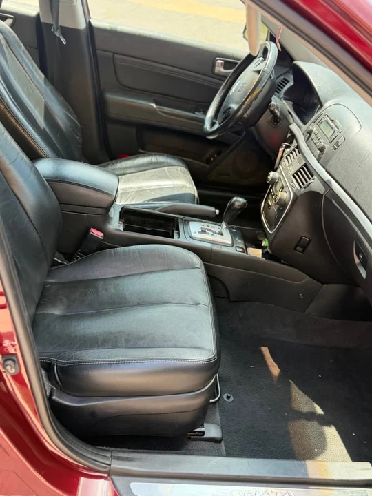 2008 Hyundai Sonata - Image 6 of 8