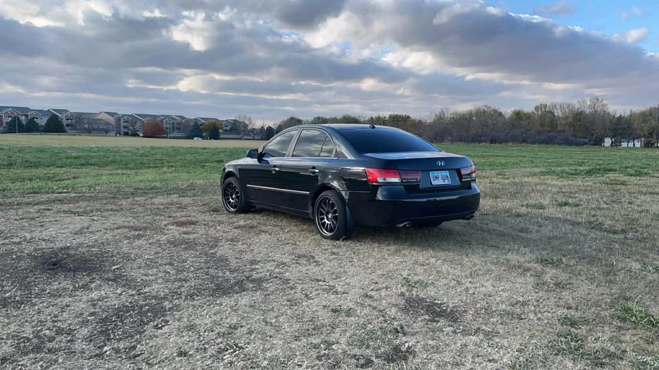 2008 Hyundai Sonata - Image 8 of 11