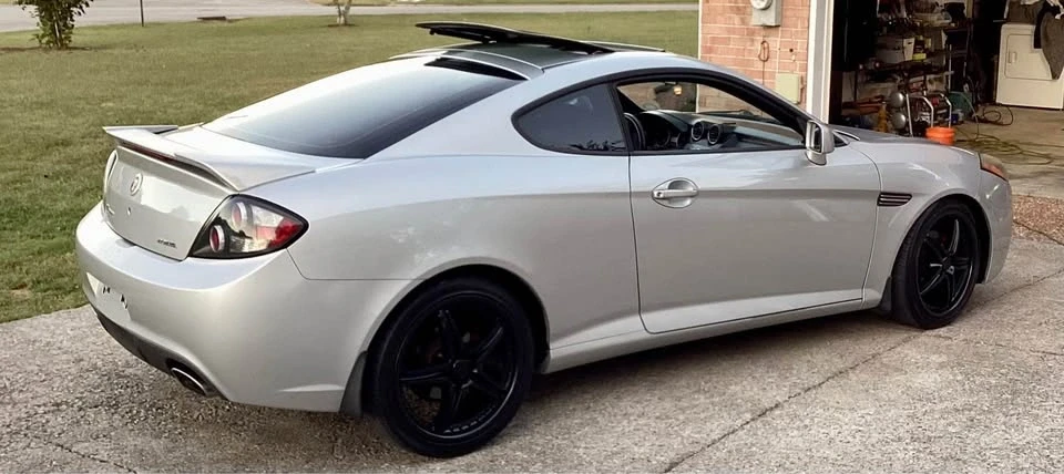 2008 Hyundai Tiburon - Image 3 of 10
